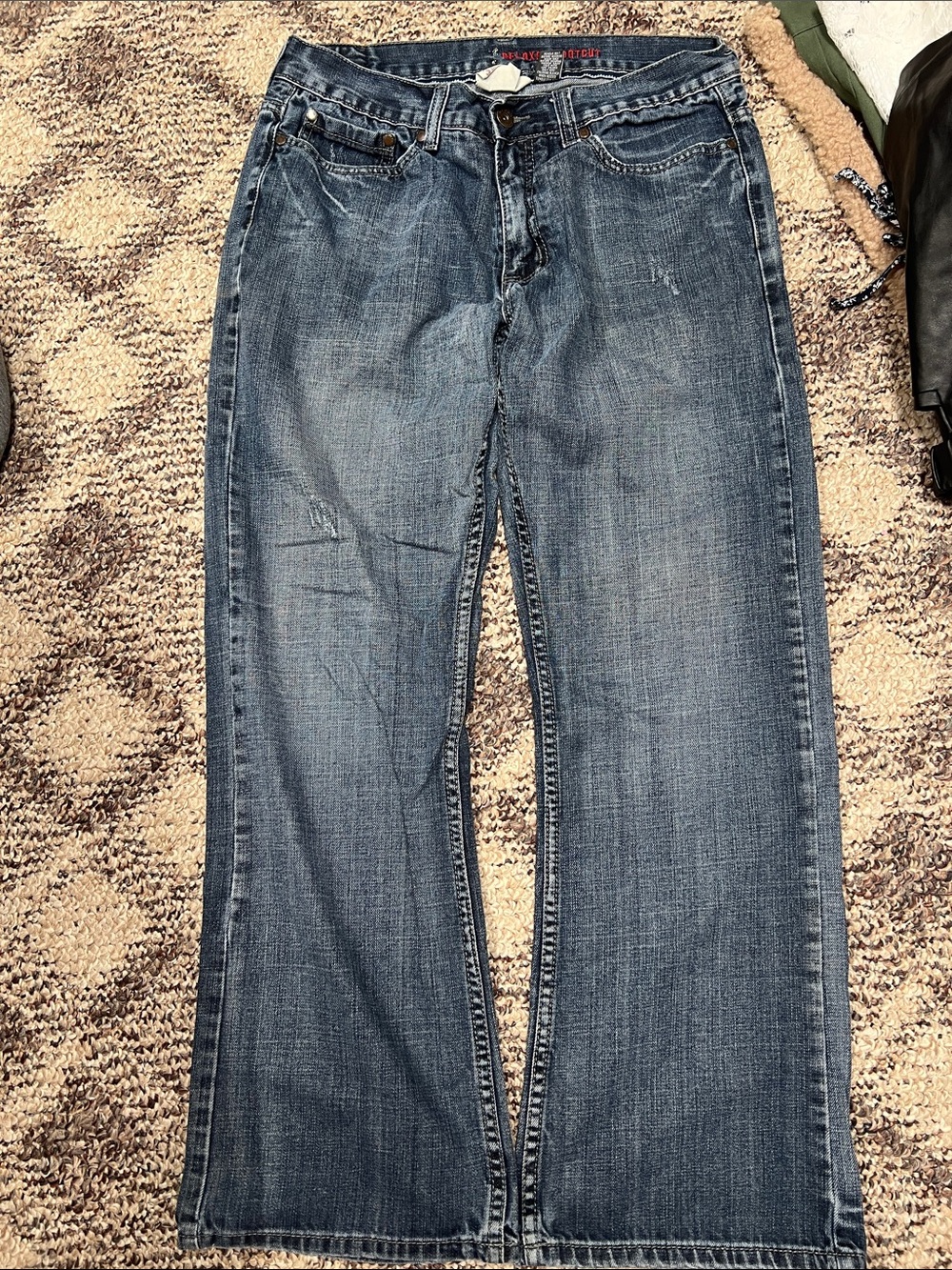 Urban Outfitters Men's Bootcut Jeans in Medium Blue Wash